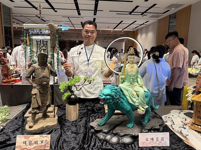 圖說:技藝傳承典範！中信科大餐飲系楊順龍老師國際廚藝賽勇奪3金再創高峰。圖片